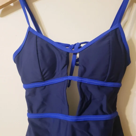 Cupshe NWT Bralette Swimsuit 'DAA12E5D025UT' in Navy - XS - Picture 5 of 9